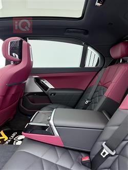 بي ام دبليو الفئة 7